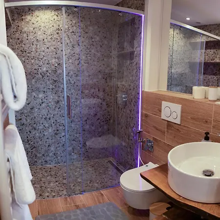 ゲストハウス Centro Balcony ティラナ